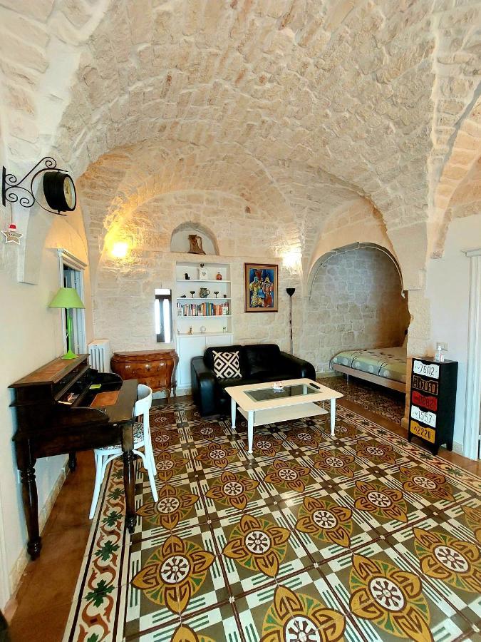 Apartment Mammacara Ceglie Messapica Eksteriør billede